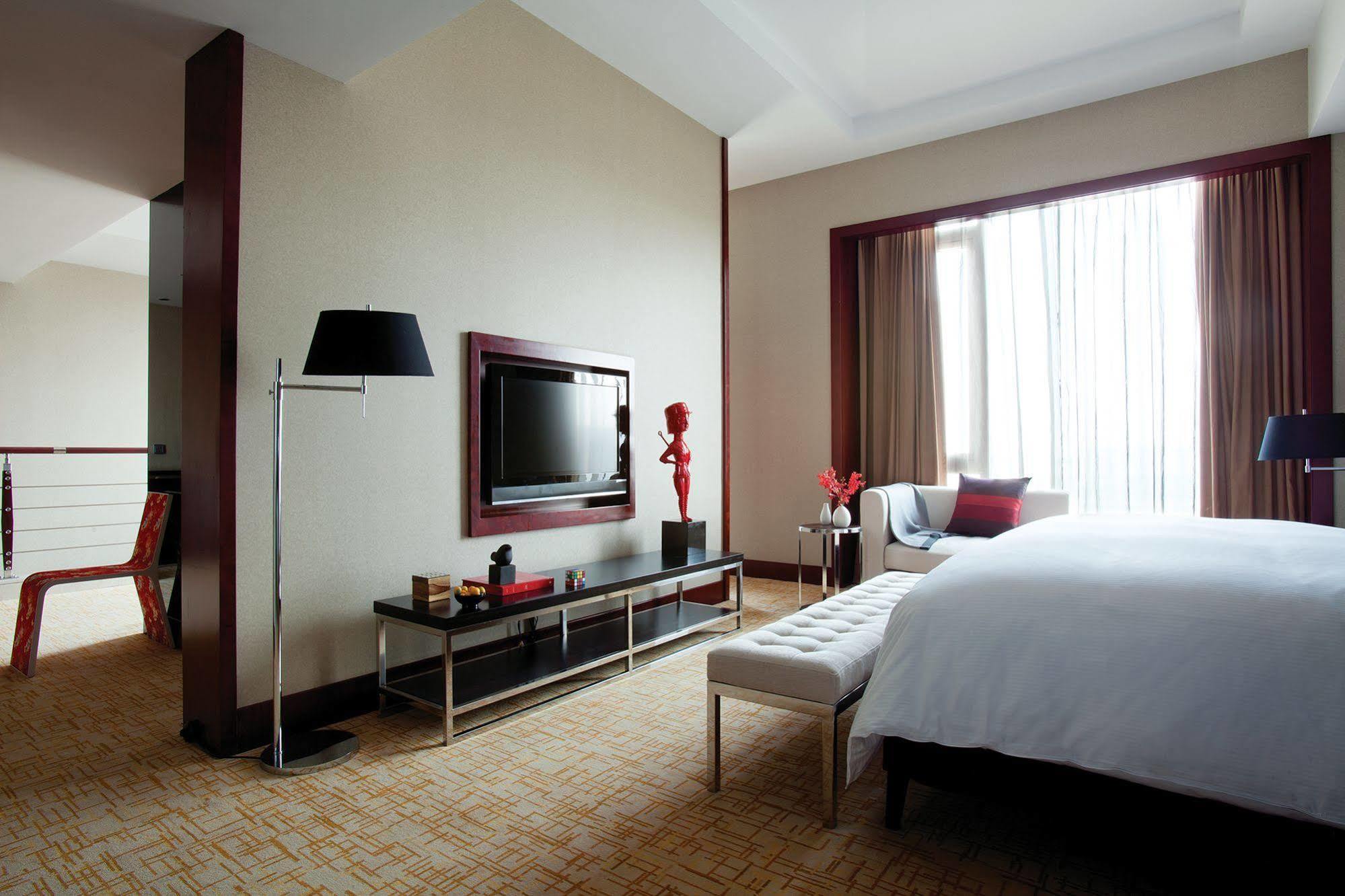 Hotel Cordis, Beijing Capital Airport By Langham Hospitality Group 5*